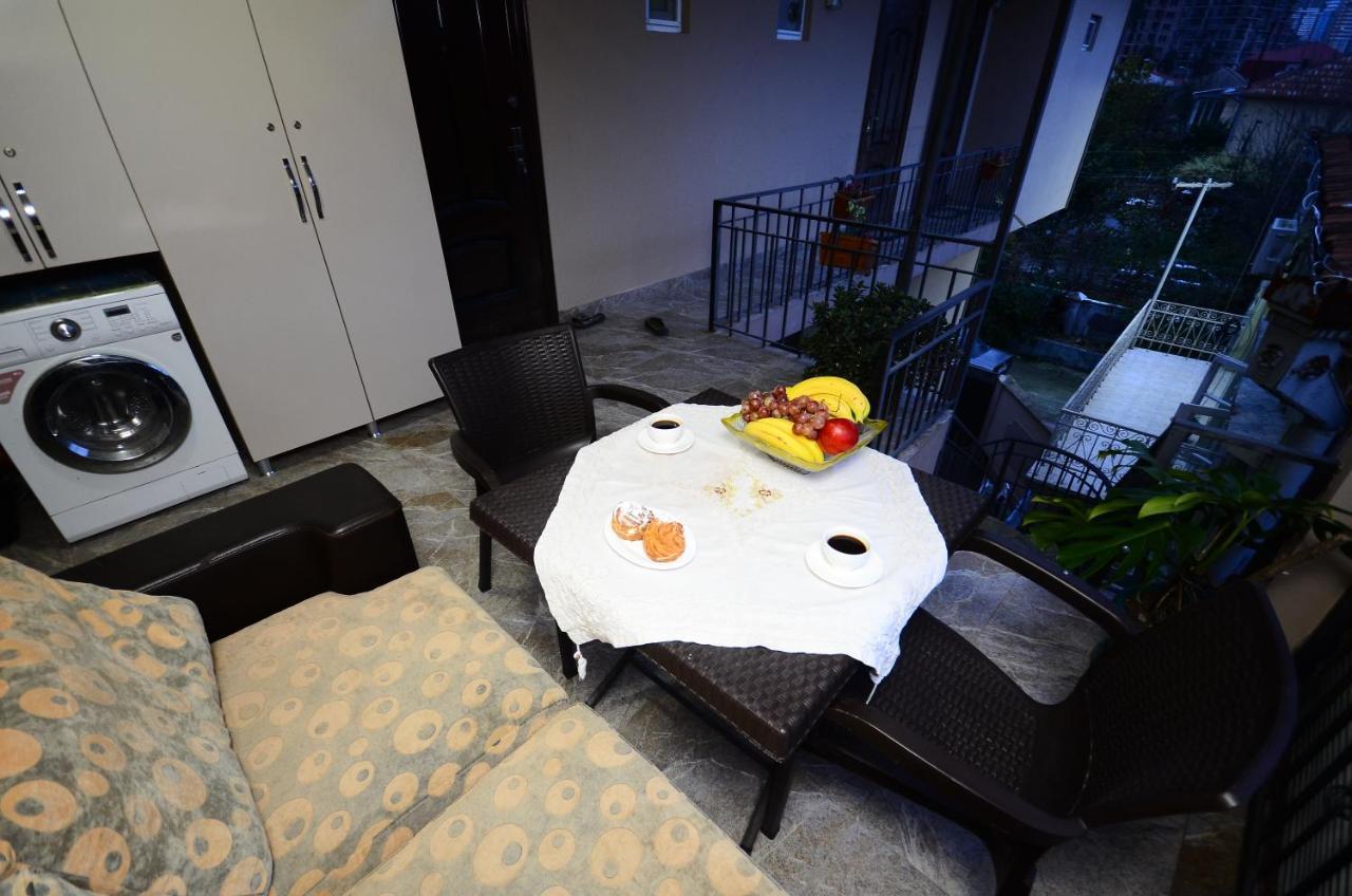 Aparthotel My Home Batumi Exterior foto