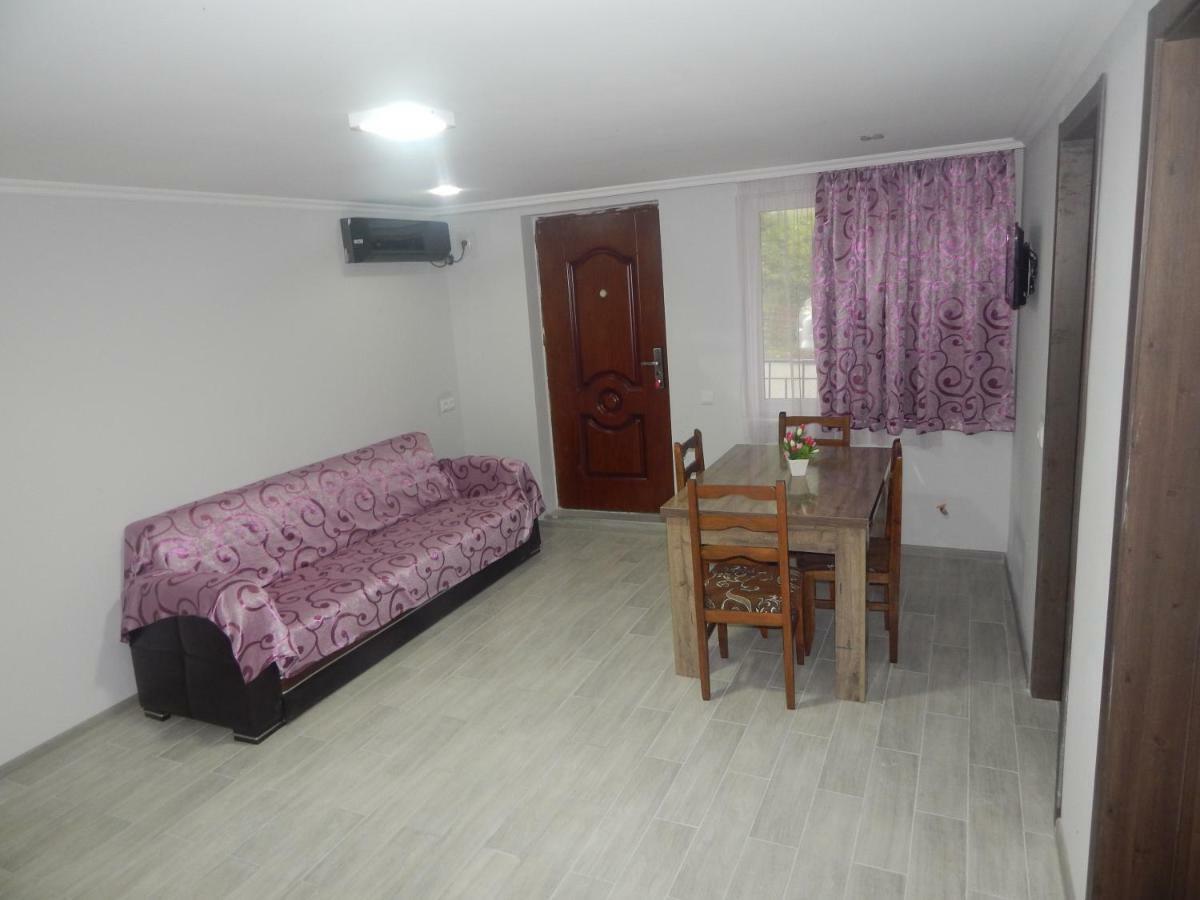 Aparthotel My Home Batumi Exterior foto