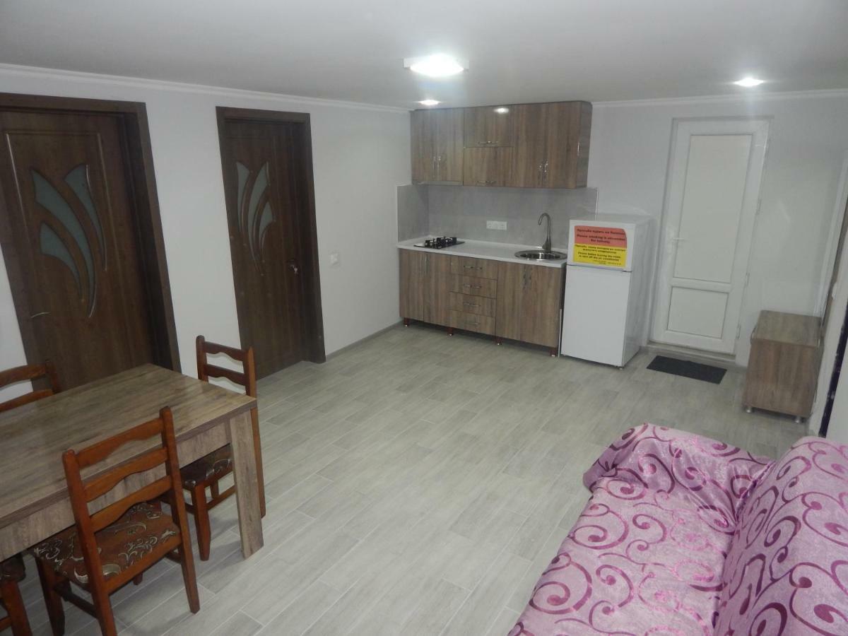 Aparthotel My Home Batumi Exterior foto